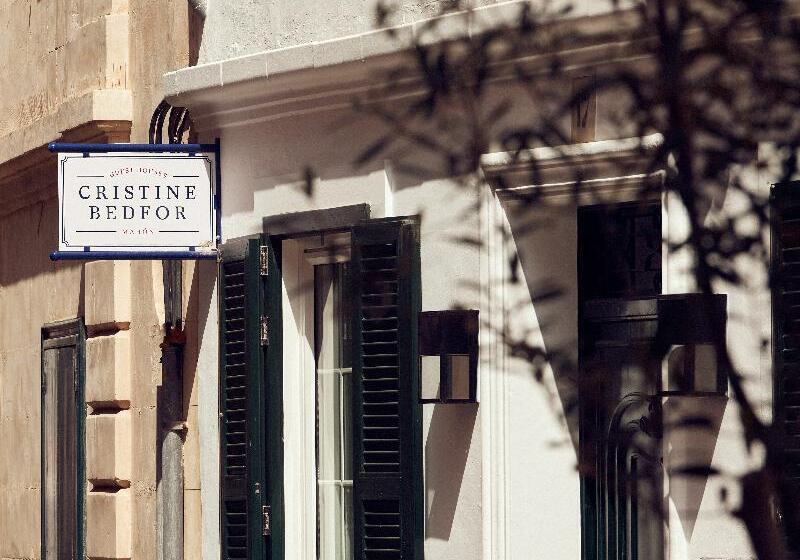 فندق Cristine Bedfor