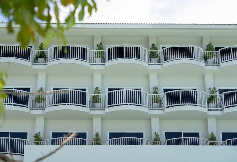 هتل Cross Pattaya Pratamnak   Sha Plus