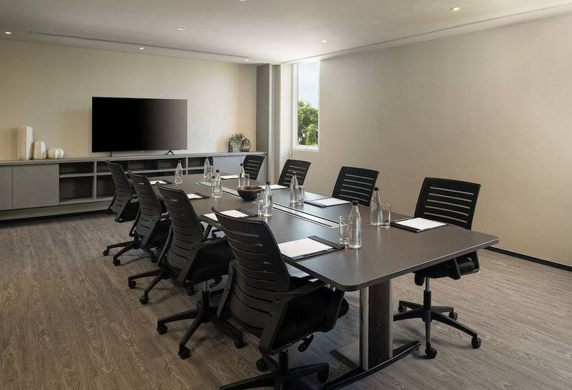 هتل Cross Pattaya Pratamnak   Sha Plus