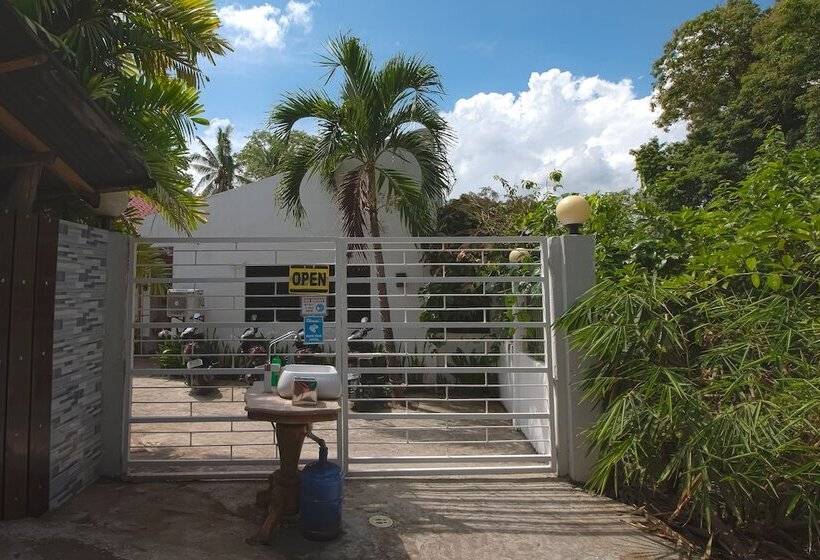 酒店 Darius' Residences By Oyo Rooms