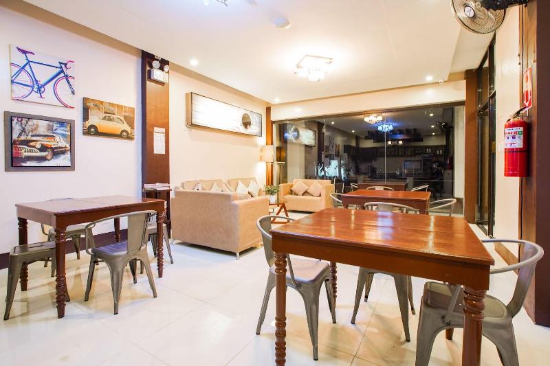 هتل Edmundo By Oyo Rooms