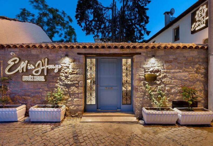 בית מלון כפרי Eflin Haus Historical Place & Monument