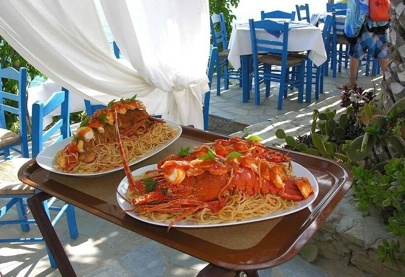 בית מלון כפרי Filoxenia By Grispos Villas