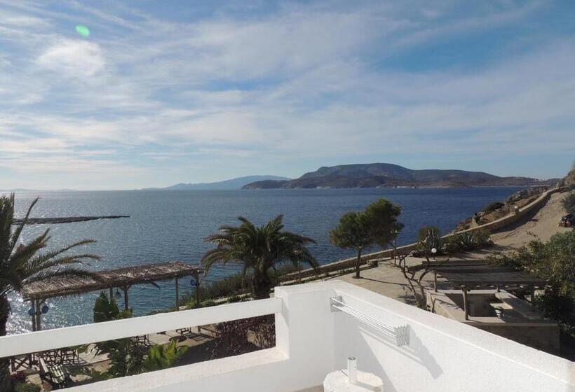 בית מלון כפרי Filoxenia By Grispos Villas