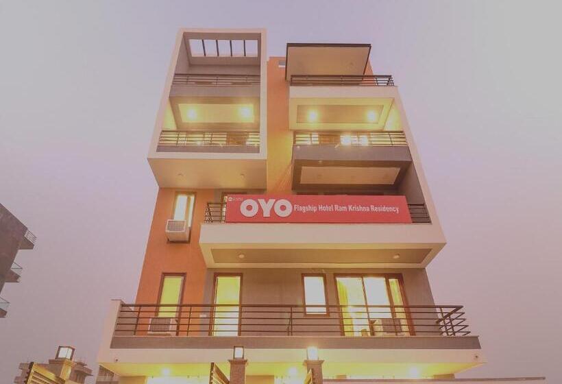 호텔 Collection O Comfort Residency Near Artemis Hospital