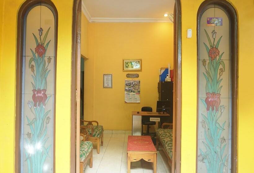 هتل Garuda Guest House By Oyo Room
