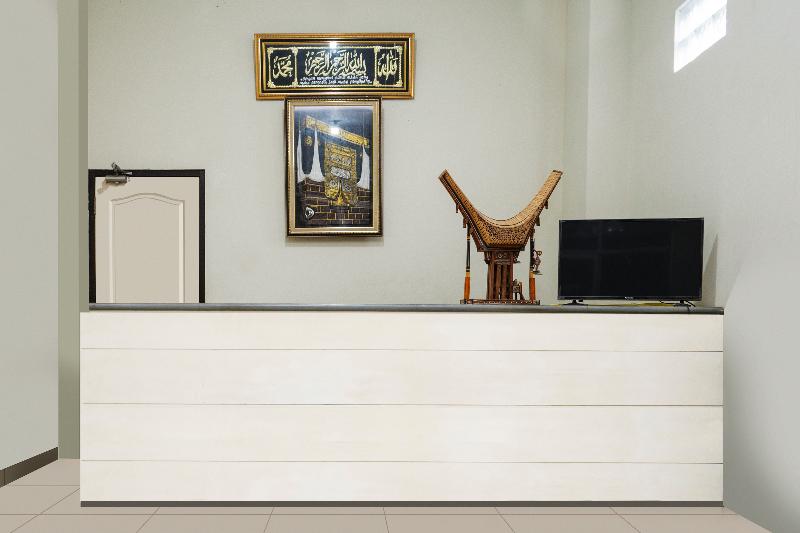 בית מלון כפרי Graha Balfas Syariah By Oyo Rooms