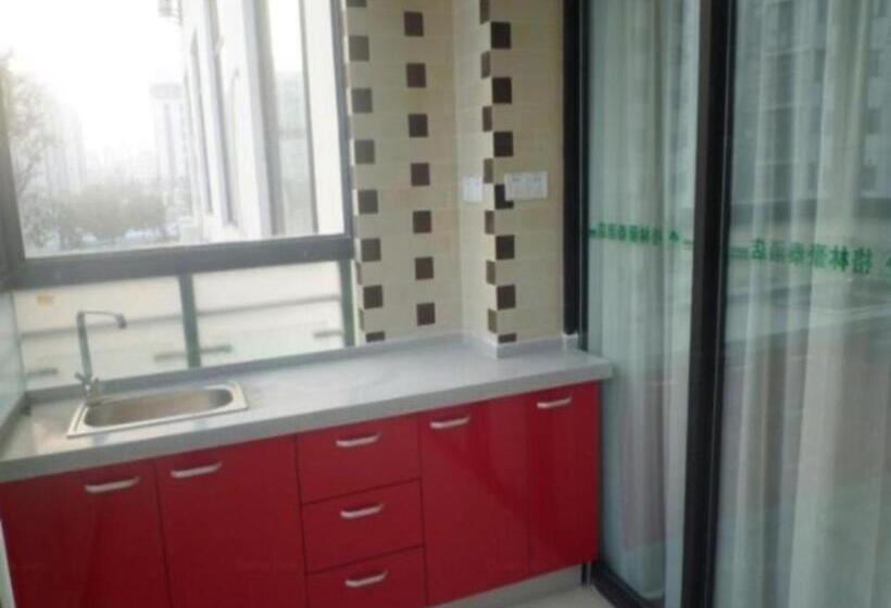 Отель Greentree Inn Jiangsu Wuxi Meiyuan Kaiyuan Temple Subway Master Station Express