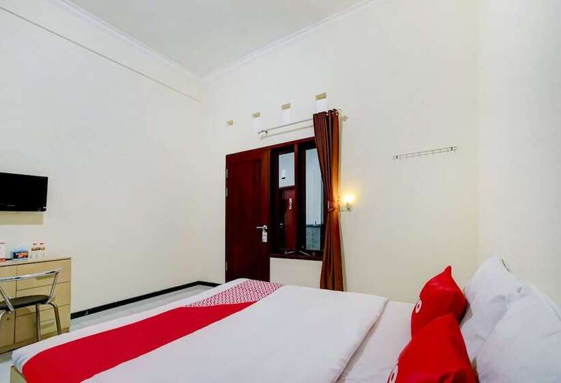 ホテル Super Capital O 90151 Guest House 180