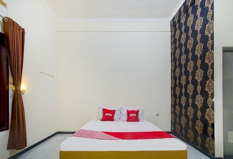 ホテル Super Capital O 90151 Guest House 180