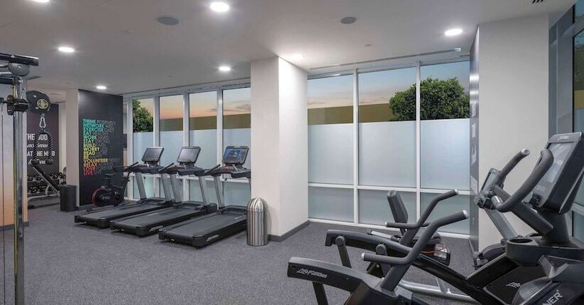 هتل Hampton By Hilton Doha Old Town