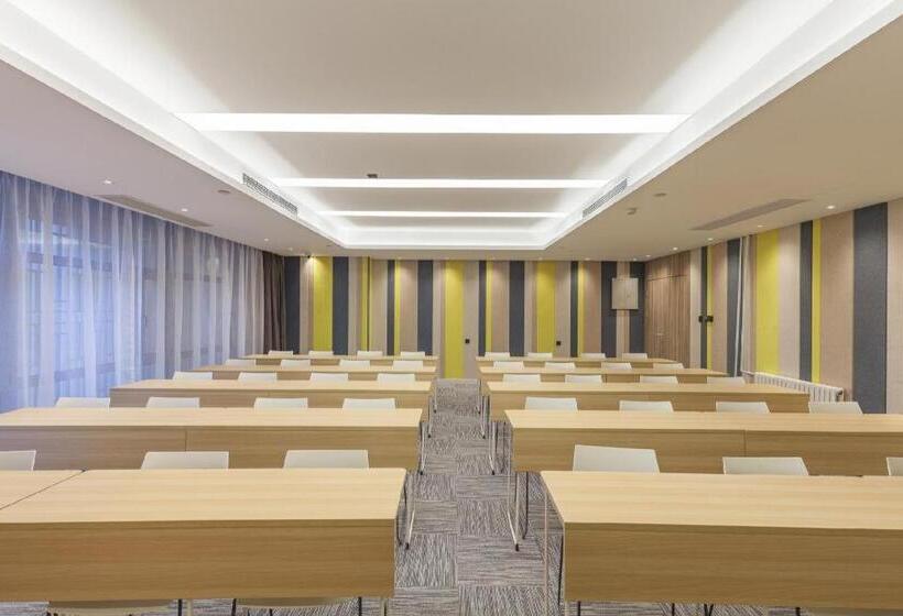 Hanting Premium Hotel Ji Nan Quancheng Road