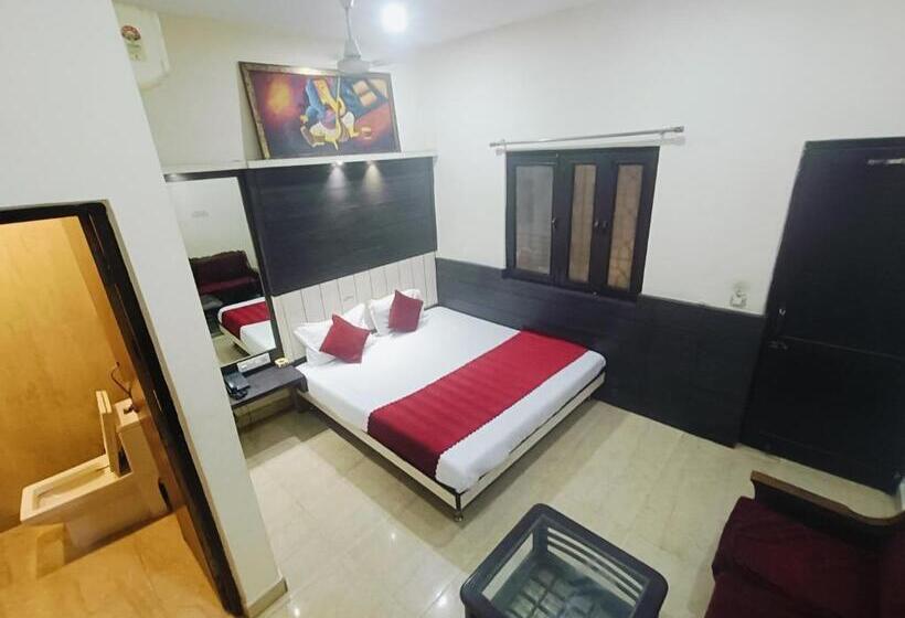 Отель Hare Krishna Main Bazar