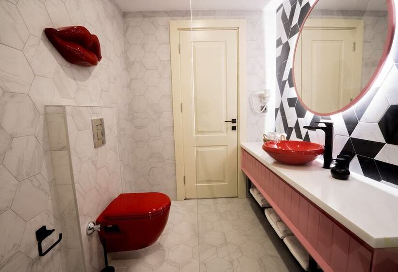 Отель Heart De Maison