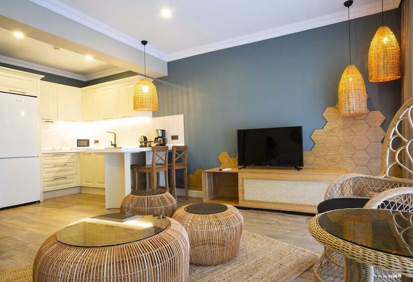 Отель Heart De Maison