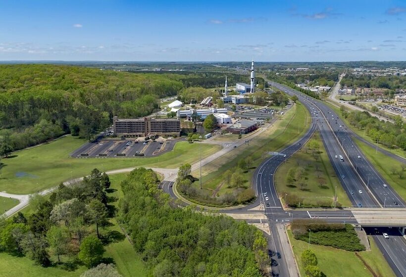 Отель Holiday Inn Express Huntsville Space Center, An Ihg