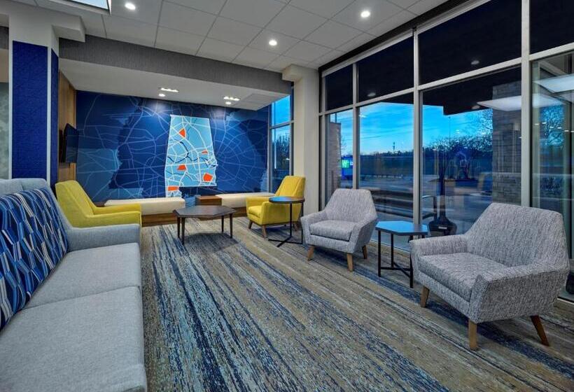 Отель Holiday Inn Express Huntsville Space Center, An Ihg