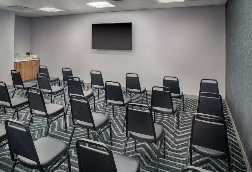 ホテル Homewood Suites By Hilton Ann Arbor