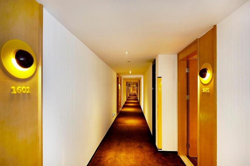 酒店 Iu S·wuhan Square Branch