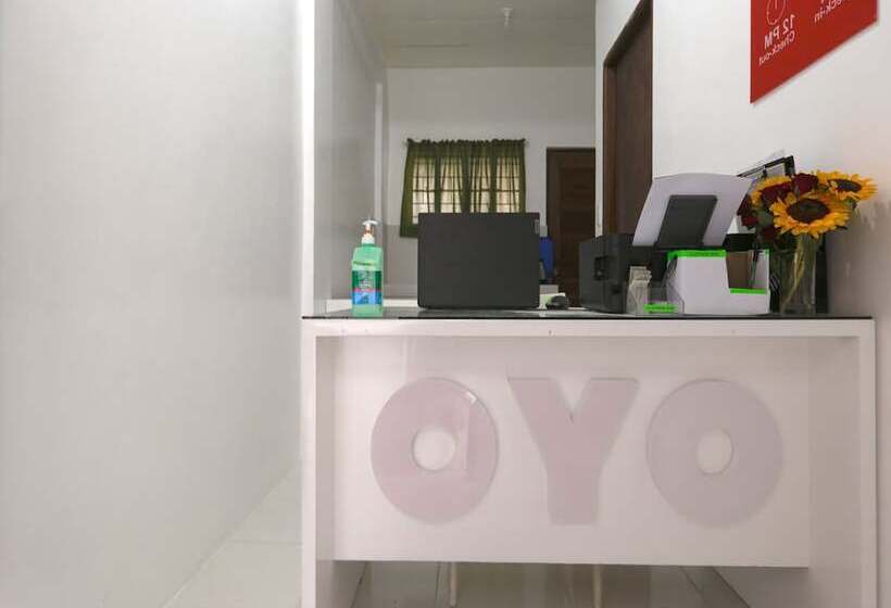 בית מלון כפרי Jade Apartelle By Oyo Rooms