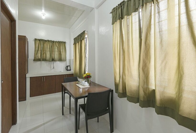 בית מלון כפרי Jade Apartelle By Oyo Rooms