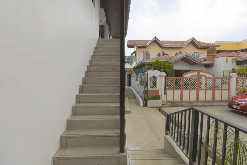 בית מלון כפרי Jade Apartelle By Oyo Rooms