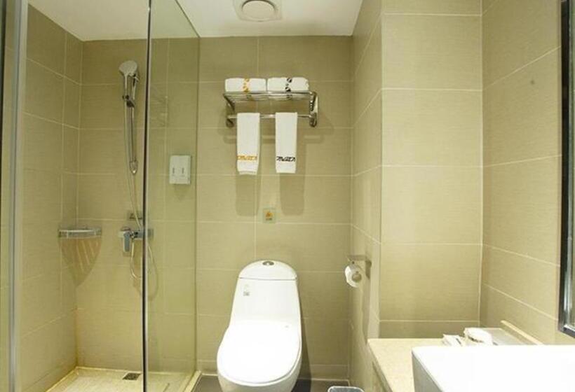 酒店 Jtour Inn Huanggang Wuxue City Square