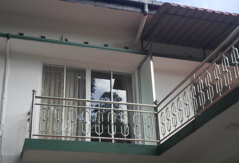 فندق Kandy Hills Resort