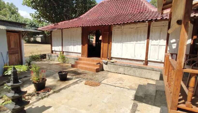 בית מלון כפרי Limasan Mbah Darmo