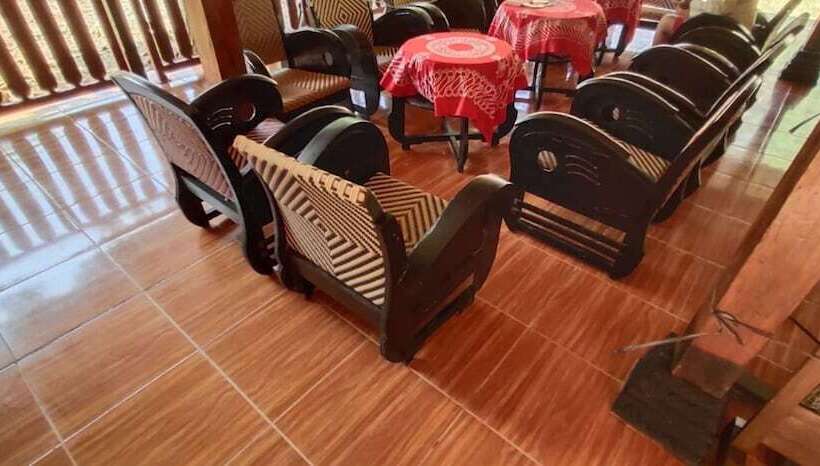 בית מלון כפרי Limasan Mbah Darmo