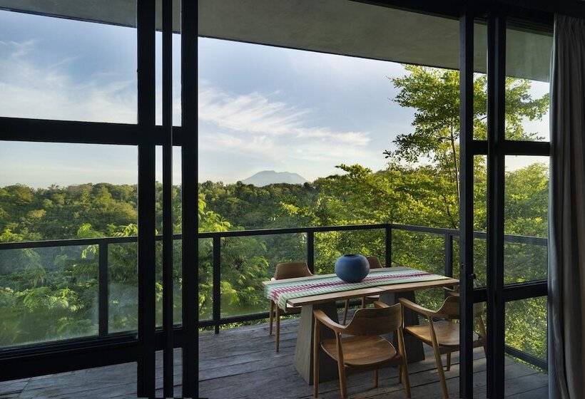 Отель Maua Nusa Penida