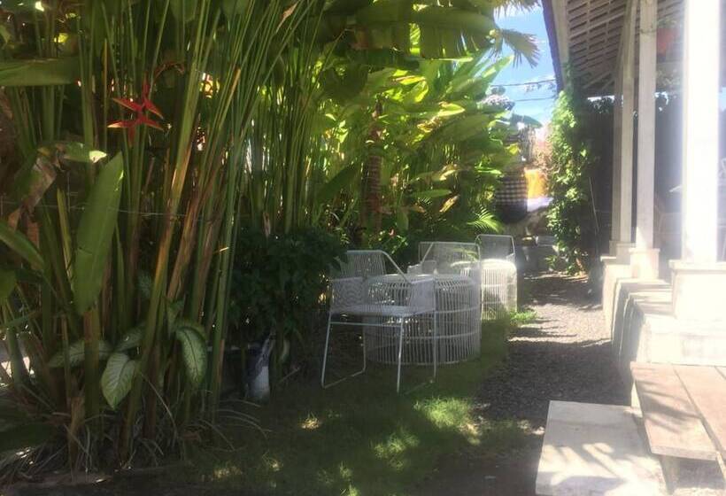 ホテル Ms Snack Point Bed & Breakfast