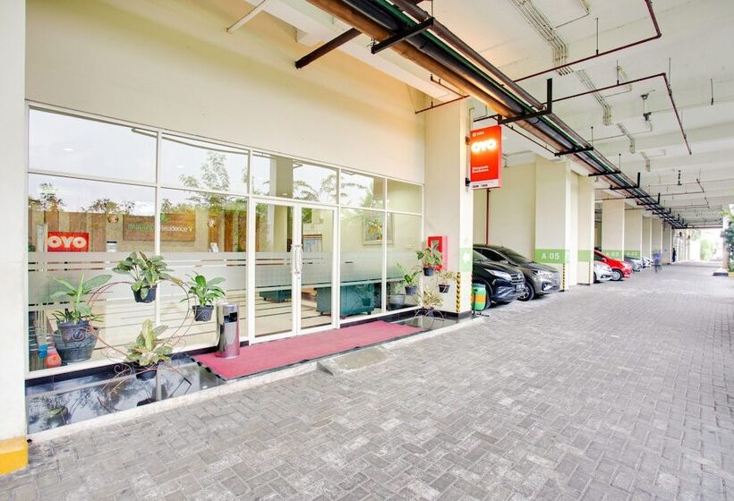 ホテル Oyo 3194 Margonda Executive