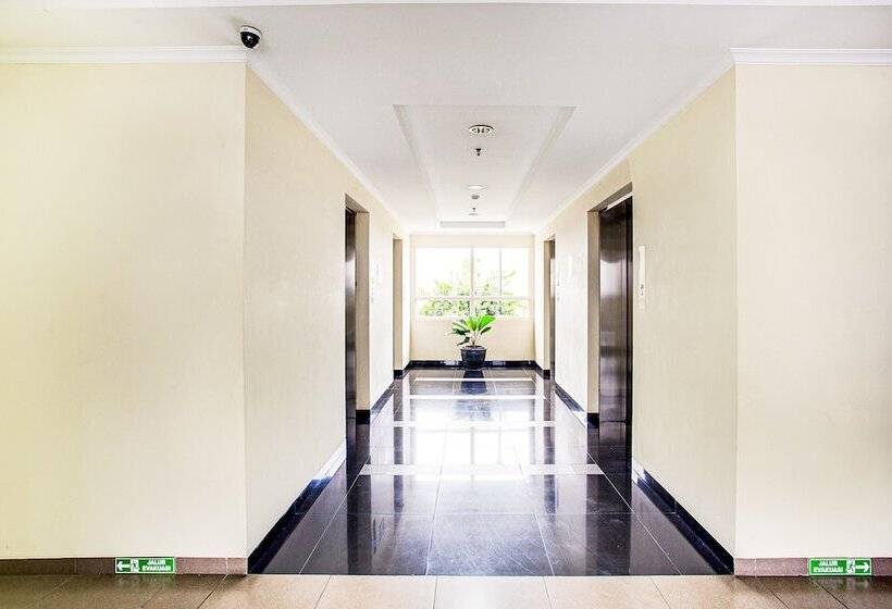 ホテル Oyo 3194 Margonda Executive