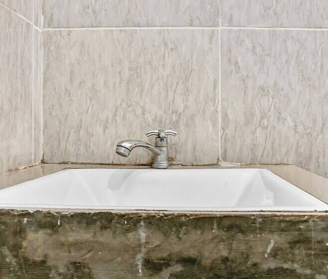 هتل Oyo 3903 Sweethome Syariah Guesthouse