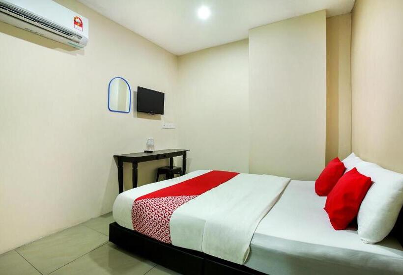 酒店 Oyo 43933 Ferringhi Stay Iinn