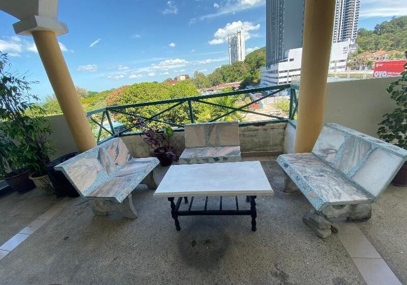 酒店 Oyo 43933 Ferringhi Stay Iinn