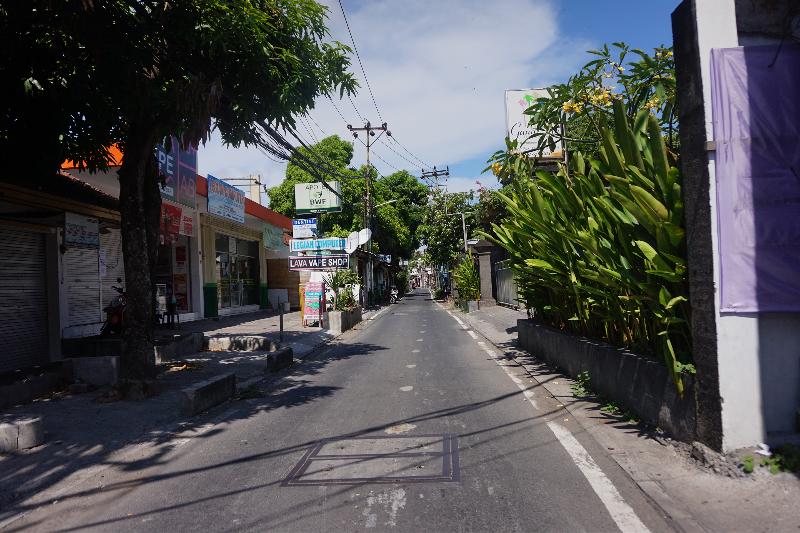 ホテル Oyo 90082 Gana Inn Legian