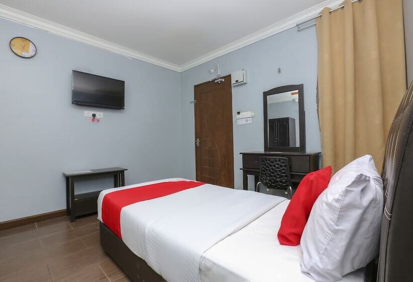 فندق Oyo 90145 D'sofwa Inn