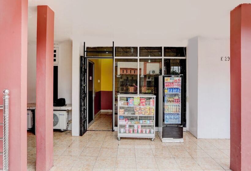 酒店 Oyo 90190 Asha Kost Syariah