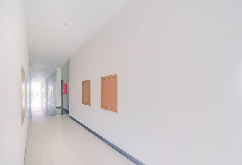 בית מלון כפרי Oyo 90312 Bahu Bay