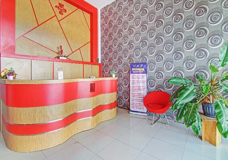 호텔 Oyo 90419 Azzahra Homestay Syariah