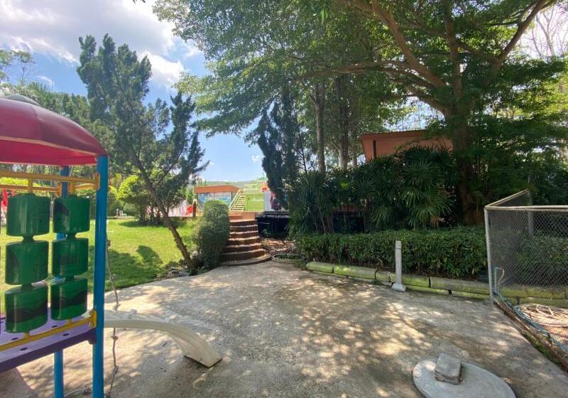 ホテル Oyo 966 Boss Khaoyai