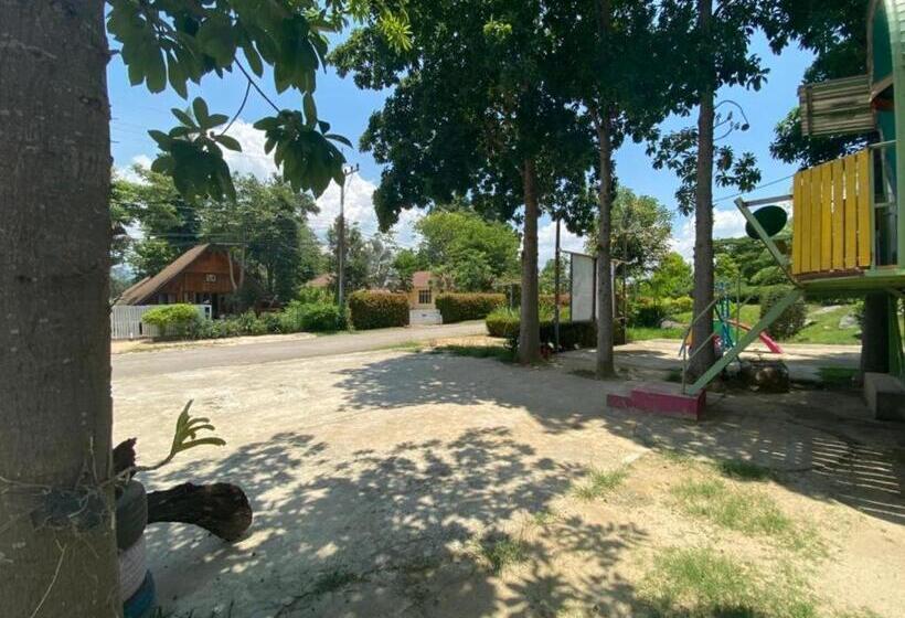 ホテル Oyo 966 Boss Khaoyai