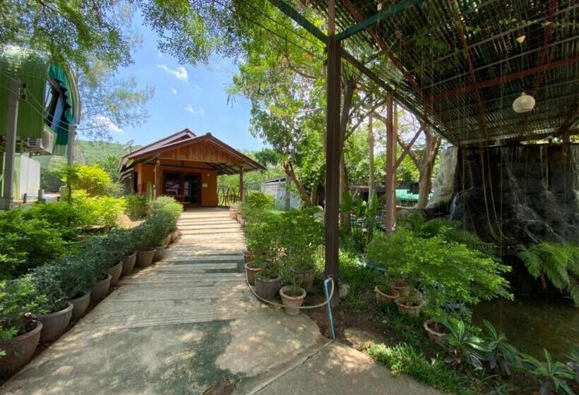 ホテル Oyo 966 Boss Khaoyai