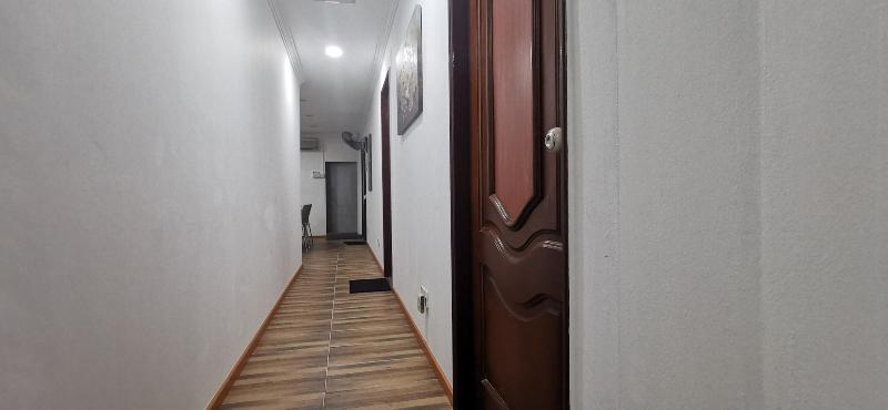 בית מלון כפרי Oyo Home 90372 Greybirds Hostel