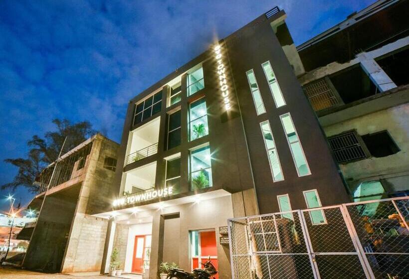 호텔 Super Townhouse Hosur Main Road Bommanahalli Near Gopalan Innovation Mall