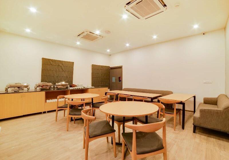 호텔 Super Townhouse Hosur Main Road Bommanahalli Near Gopalan Innovation Mall