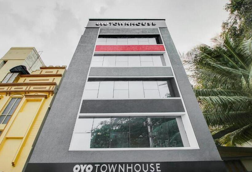 هتل Super Townhouse Begumpet Near Hyderabad Central
