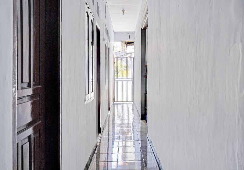 هتل Pondok Damai Guest House Syariah Mitra Reddoorz